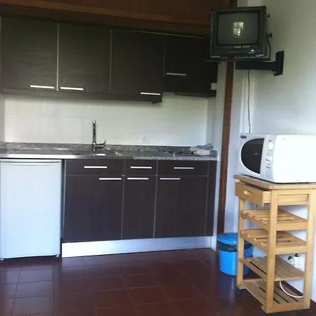 Apartman Olhos Do Mar *