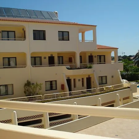 Apartman Olhos Do Mar