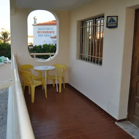 Apartment Olhos Do Mar *